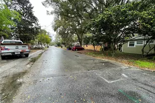 1035 NE 3rd Ave, Gainesville, FL 32601 - Photo 43