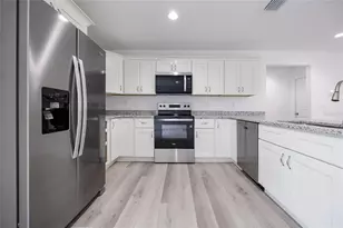 18 Malauka Loop Pass, Ocklawaha, FL 32179 - Photo 13