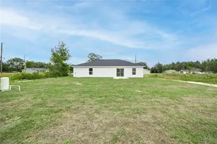 18 Malauka Loop Pass, Ocklawaha, FL 32179 - Photo 43