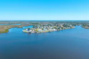 12010 W Bayshore Dr, Crystal River, FL 34429 - Photo 71