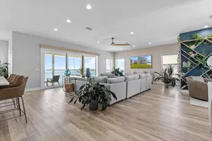 12010 W Bayshore Dr, Crystal River, FL 34429 - Photo 15