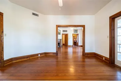 562 NE 2nd Avenue, Gainesville, FL 32601 - Photo 17