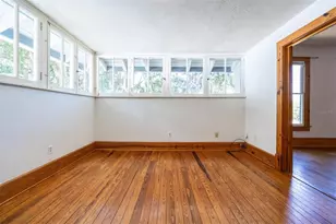 562 NE 2nd Ave, Gainesville, FL 32601 - Photo 57