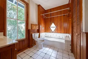 562 NE 2nd Ave, Gainesville, FL 32601 - Photo 55