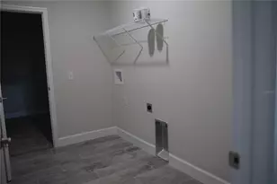 24695 SW 21st Ln, Newberry, FL 32669 - Photo 11