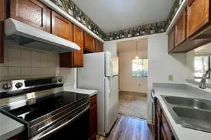 6945 SW 21st Ln, Gainesville, FL 32607 - Photo 7