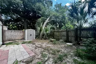 6945 SW 21st Ln, Gainesville, FL 32607 - Photo 11