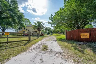 2100 SW Haltiwanger Rd, Lake City, FL 32024 - Photo 3