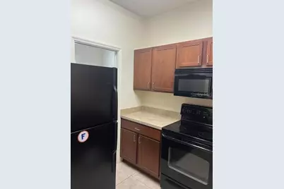 2927 SW 35th Place #115, Gainesville, FL 32608 - Photo 11