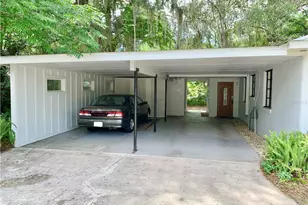 1041 NE 10th Ave, Gainesville, FL 32601 - Photo 29