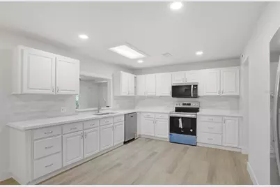 4624 NW 16th Place, Gainesville, FL 32605 - Photo 17