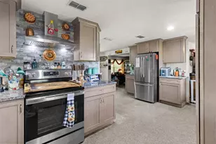 1529 NW 143rd St, Gainesville, FL 32606 - Photo 25