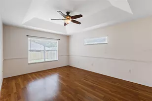 8707 NW 10th Pl, Gainesville, FL 32606 - Photo 17