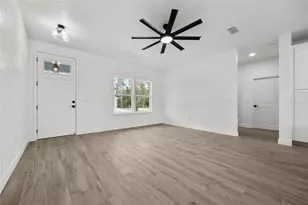 600 Fisher Dr, Bronson, FL 32621 - Photo 11