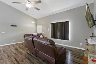 1180 Hough St, Bell, FL 32619 - Photo 3