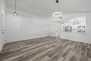 415 NW 10th St, Gainesville, FL 32601 - Photo 7