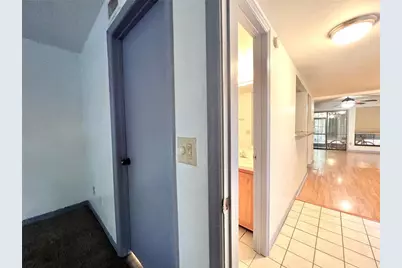 5830 SW 9th Place, Gainesville, FL 32607 - Photo 9