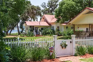 561 SE Lakeview Dr, Keystone Heights, FL 32656 - Photo 3