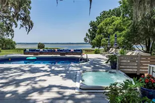 561 SE Lakeview Dr, Keystone Heights, FL 32656 - Photo 9