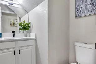 716 Golfview St, Orlando, FL 32804 - Photo 9