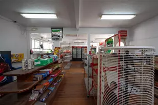 4016 NW 6th St, Gainesville, FL 32609 - Photo 7