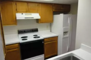 5815 SW 9th Pl, Gainesville, FL 32607 - Photo 7