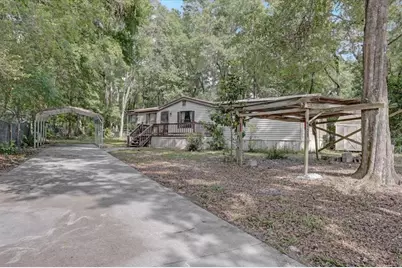 425 SW Longhorn Terrace, Fort White, FL 32038 - Photo 1