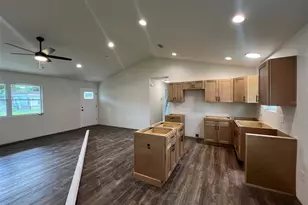 18210 Douglass St, High Springs, FL 32643 - Photo 3