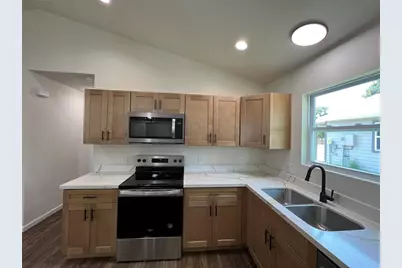 18210 Douglass Street, High Springs, FL 32643 - Photo 9