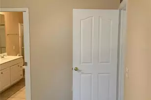 2275 NW 16th Terrace, Gainesville, FL 32605 - Photo 9