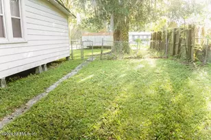 762 N Walnut St, Starke, FL 32091 - Photo 33