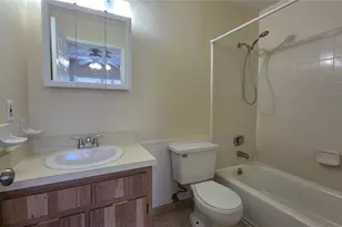 2635 SW 35th Pl, Gainesville, FL 32608 - Photo 23