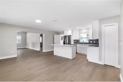 3237 NW 30th Avenue, Gainesville, FL 32605 - Photo 5