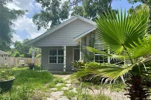 930 NE 14th Ave, Trenton, FL 32693 - Photo 1