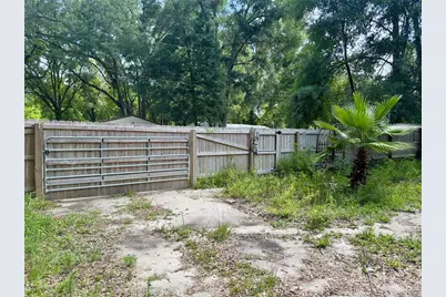 930 NE 14th Avenue, Trenton, FL 32693 - Photo 5