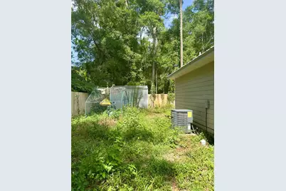 930 NE 14th Avenue, Trenton, FL 32693 - Photo 7