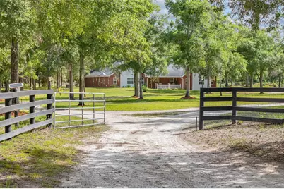 1827 SW Shiloh Street, Fort White, FL 32038 - Photo 3