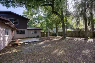 2147 NW 7th Pl, Gainesville, FL 32603 - Photo 39