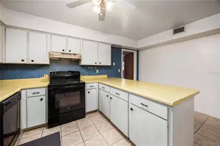 2147 NW 7th Pl, Gainesville, FL 32603 - Photo 17