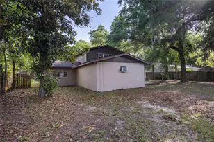 2147 NW 7th Pl, Gainesville, FL 32603 - Photo 41