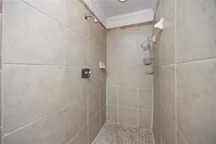 2147 NW 7th Pl, Gainesville, FL 32603 - Photo 35