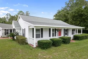 9910 S Santa Fe Ave, Trenton, FL 32693 - Photo 3