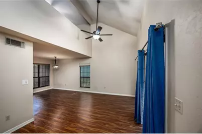 5701 SW 10th Place, Gainesville, FL 32607 - Photo 17