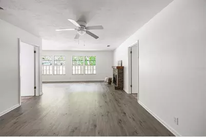 8525 NW 37th Drive, Gainesville, FL 32653 - Photo 11