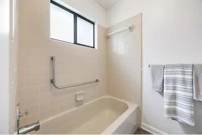 8525 NW 37th Drive, Gainesville, FL 32653 - Photo 23