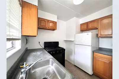 1303 NW 6th Street #4, Gainesville, FL 32601 - Photo 5