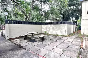 1309 NW 6th St, Gainesville, FL 32601 - Photo 13