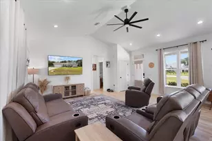 173 SW 24th Ave, Trenton, FL 32693 - Photo 5