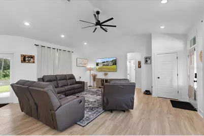 173 SW 24th Avenue, Trenton, FL 32693 - Photo 3