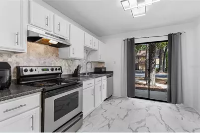 507 NW 39th Road #320, Gainesville, FL 32607 - Photo 11